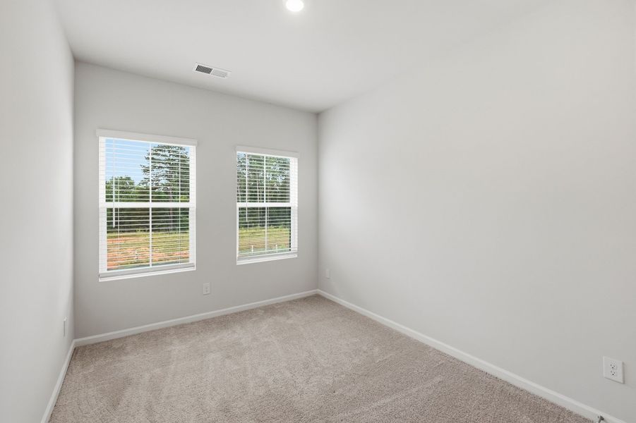 Spacious, unfurnished interior of a new home in Nichols Landing, Charlotte (Image 25).