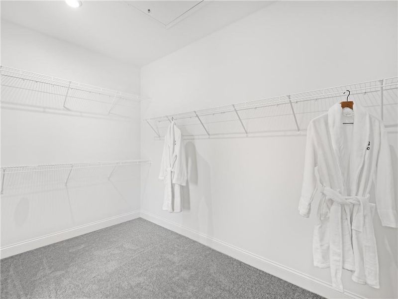 Spacious, unfurnished interior of a new home in Oakmead, Buford (Image 17).