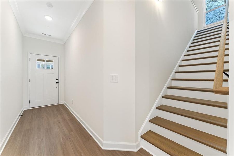 Spacious, unfurnished interior of a new home in Bluffs at Bells Ferry, Marietta (Image 14).