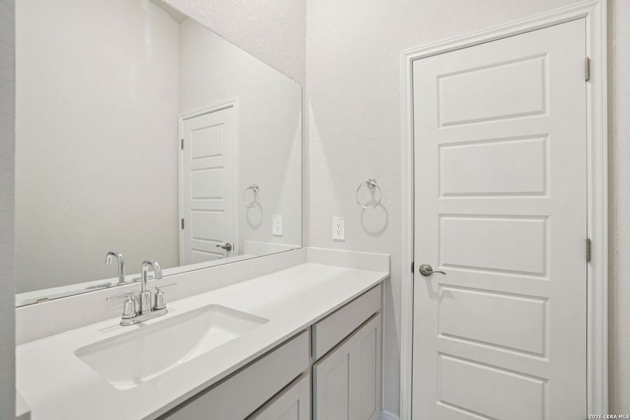 Furnished interior view inside a new home in Carmel Ranch, Schertz (Image 10).