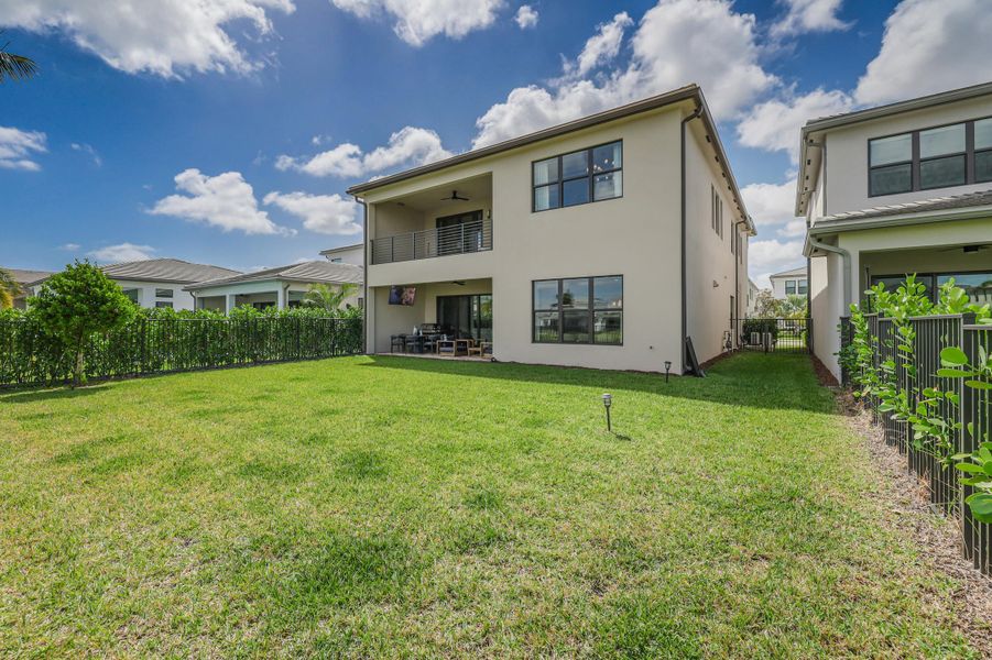 8283 Royal County Down Rd-64