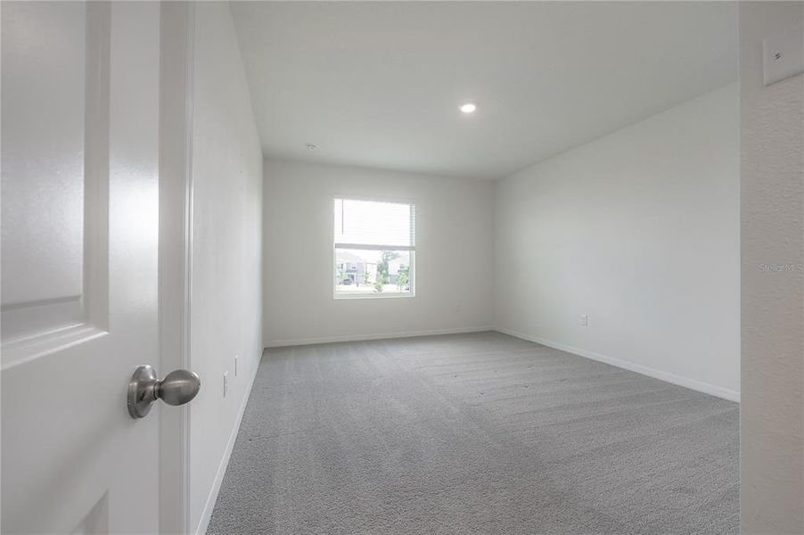 Spacious, unfurnished interior of a new home in , Wimauma (Image 33).