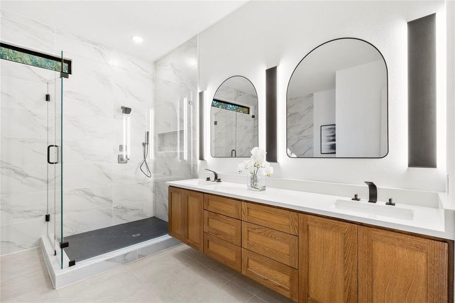 Furnished interior view inside a new home in , Dallas (Image 18).