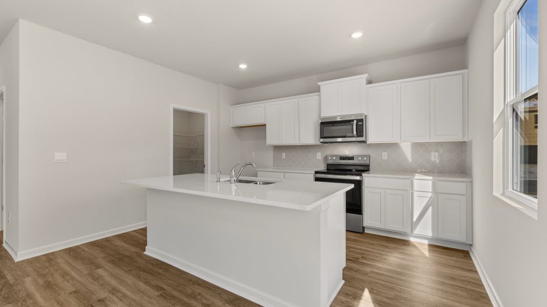 Representative furnished interior of a home built from the Galen by D.R. Horton in Teamon Pointe, Griffin (Image 8). Representative furnished interior of a home built from the Galen by D.R. Horton in Teamon Pointe, Griffin (Image 8).