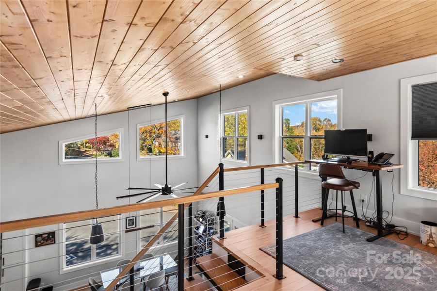 Community amenities in , Winston-Salem (Image 30).