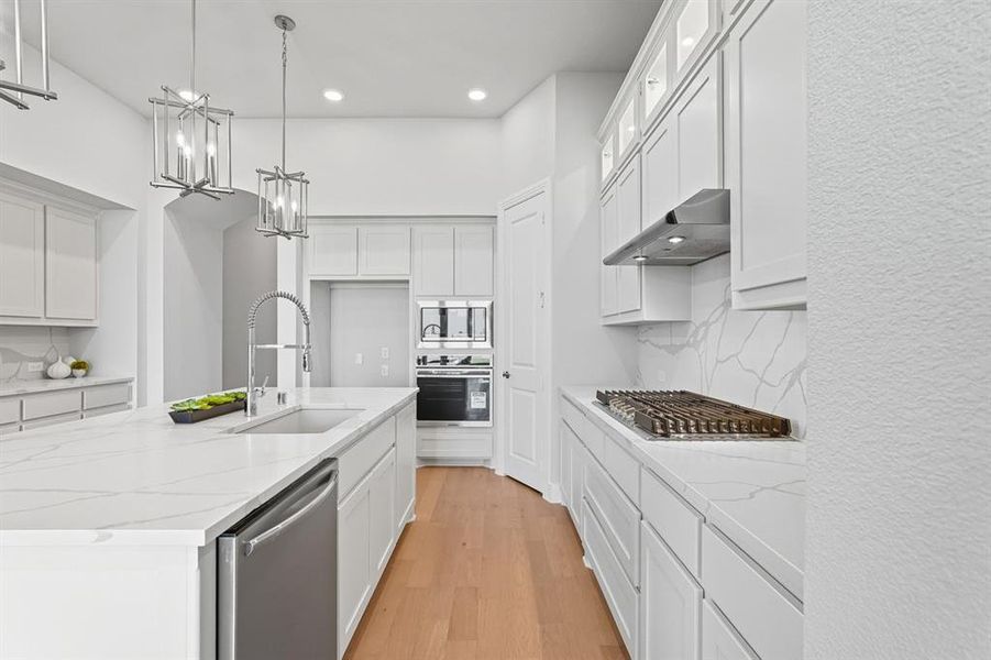Furnished interior view inside a new home in Trinity Falls, McKinney (Image 5). Furnished interior view inside a new home in Trinity Falls, McKinney (Image 5).