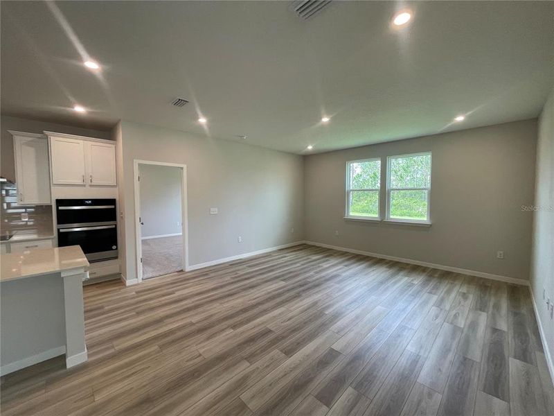 Image 31 of a home in Magnolia Series at Seminole Palms.