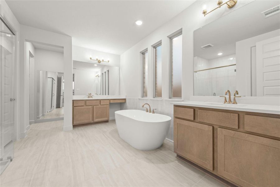 Representative image. Features, specifications, selections and colors may vary.