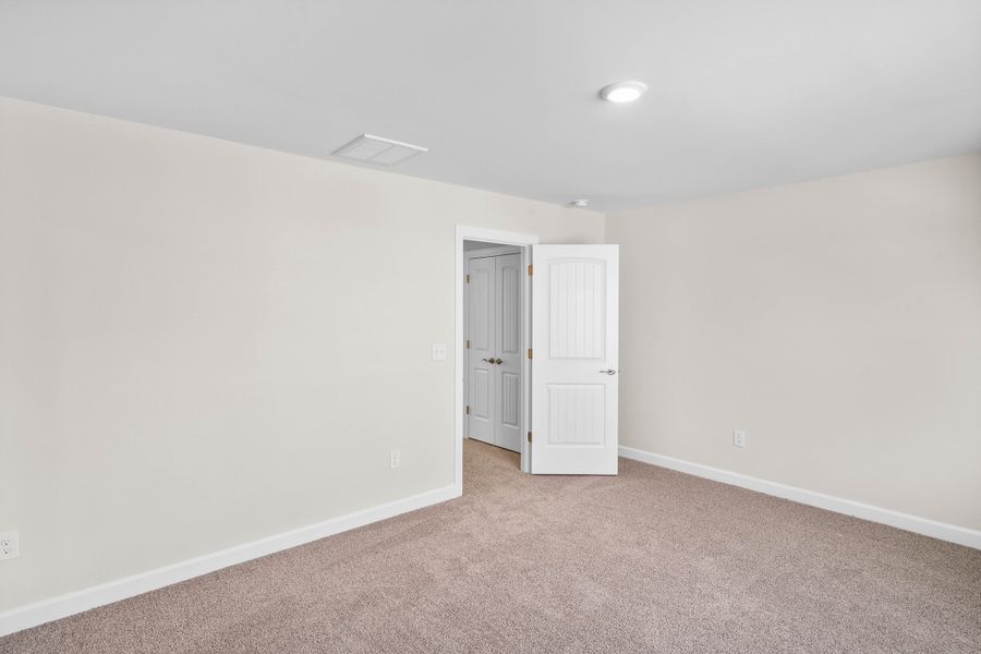 Spacious, unfurnished interior of a new home in Bridgewater - Shorehaven Village, Little River (Image 22).
