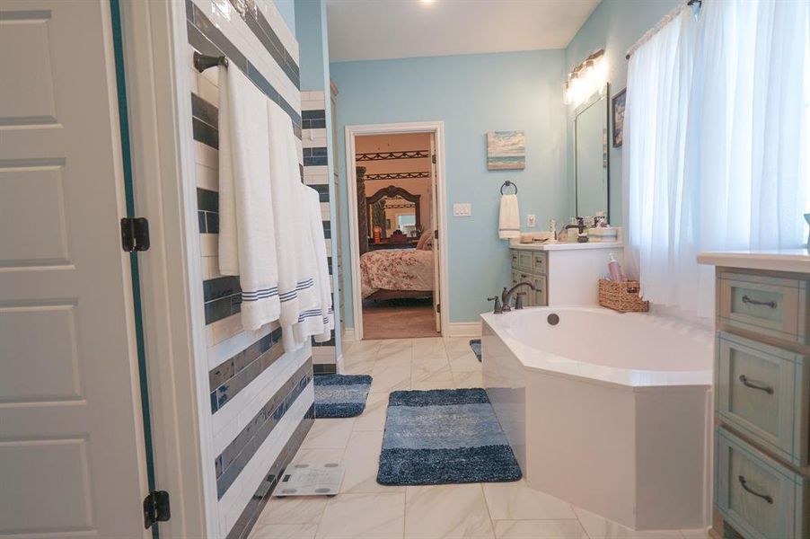 Furnished interior view inside a new home in , Waco (Image 22).