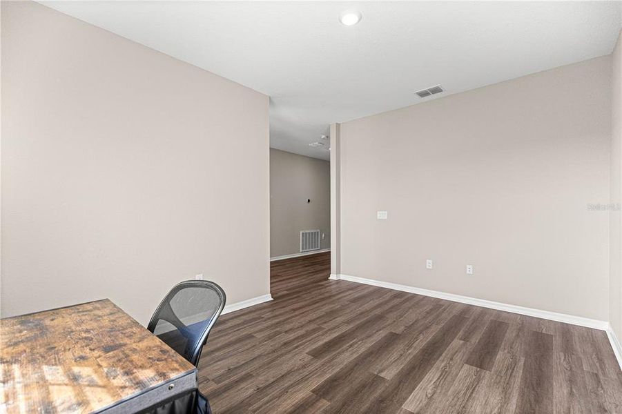 Spacious, unfurnished interior of a new home in , Ocala (Image 22).