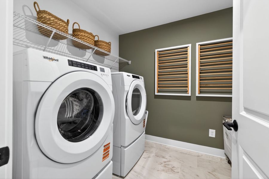 Representative interior finishes for a home built from the Riverton by Pulte Homes in Riversprings, Dacula (Image 22).