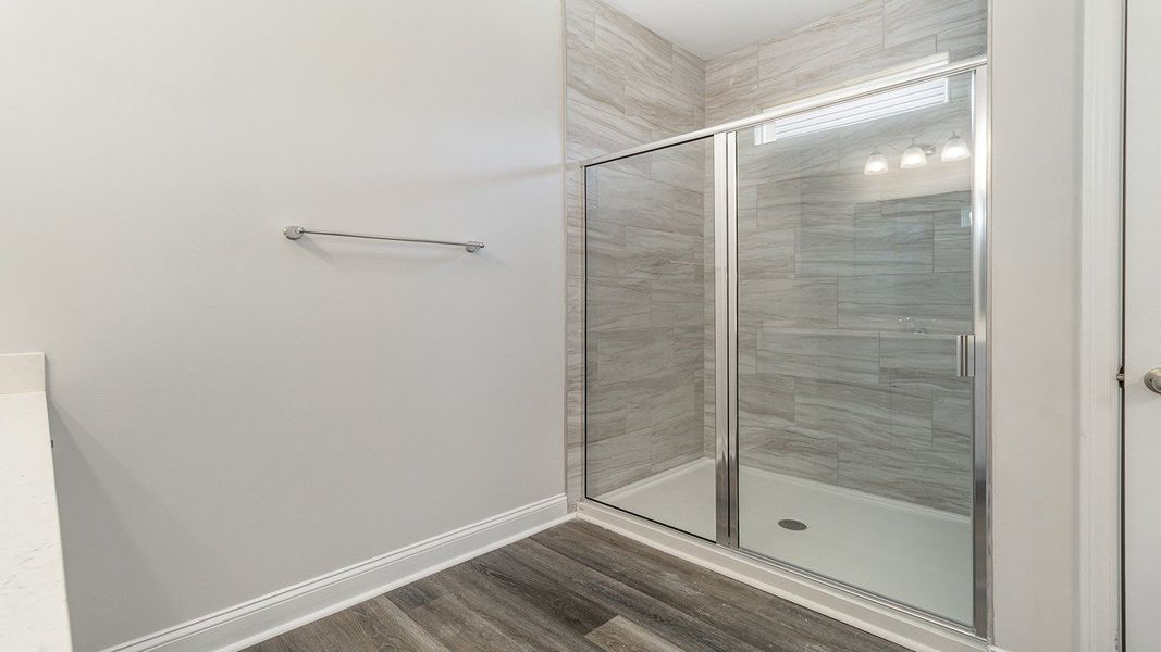Representative unfurnished interior of a home built from the Darby by D.R. Horton in The Bluffs at Mill Creek, Florence (Image 10).