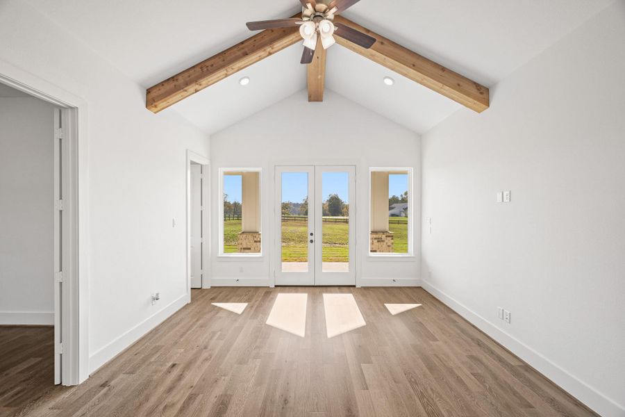 Spacious, unfurnished interior of a new home in Bentwood Farms, Montgomery (Image 22).