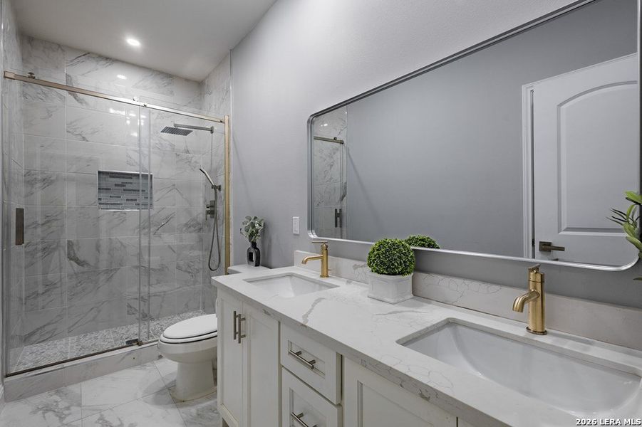 Furnished interior view inside a new home in , Eagle Pass (Image 4).