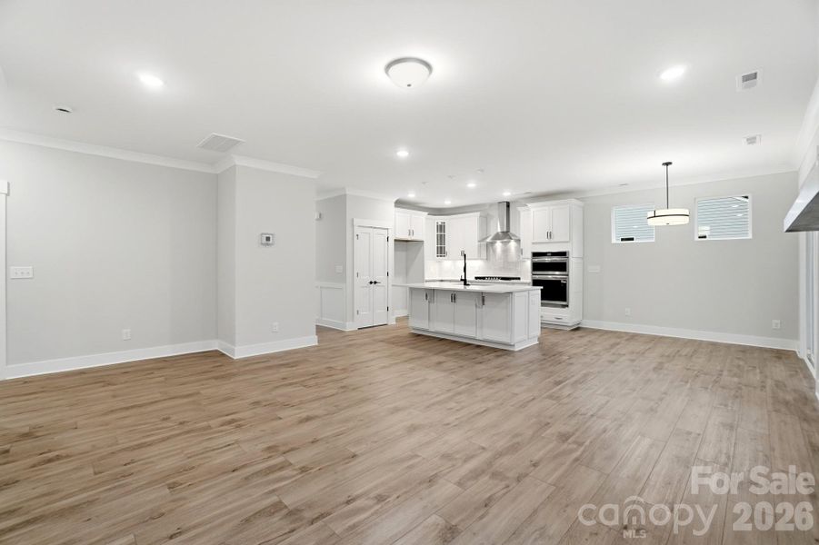 Spacious, unfurnished interior of a new home in Summerlin, Mooresville (Image 17). Spacious, unfurnished interior of a new home in Summerlin, Mooresville (Image 17).
