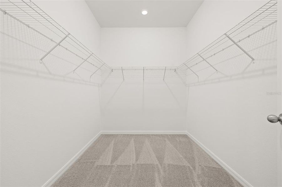 Spacious, unfurnished interior of a new home in Reserve at Hammock Oaks, Lady Lake (Image 19). Spacious, unfurnished interior of a new home in Reserve at Hammock Oaks, Lady Lake (Image 19).