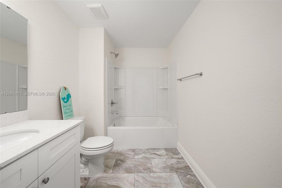 2nd Bathroom 2nd Bathroom