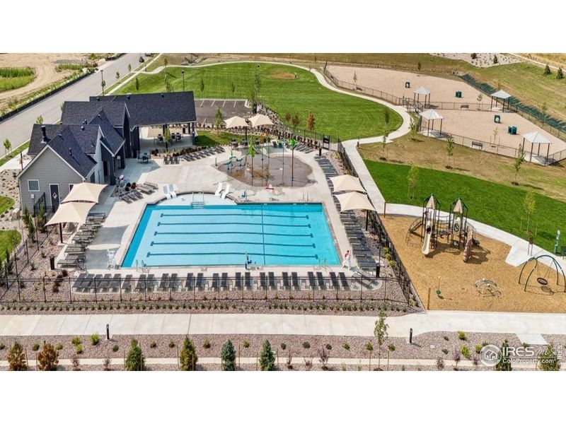 Community amenities in Vantage, Berthoud (Image 36).