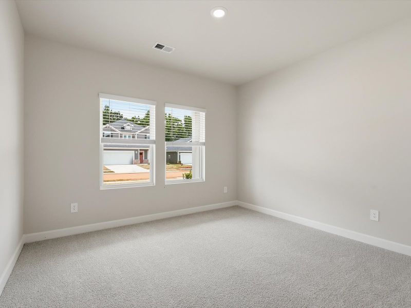 Spacious, unfurnished interior of a new home in Southwell Commons, Anderson (Image 15).
