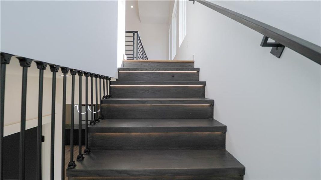 Close-up of interior finishes inside a home in , Atlanta (Image 20). Close-up of interior finishes inside a home in , Atlanta (Image 20).