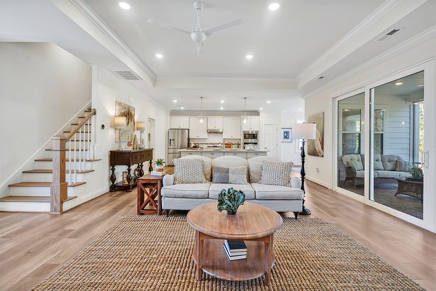 Hamilton Bay, Great Room