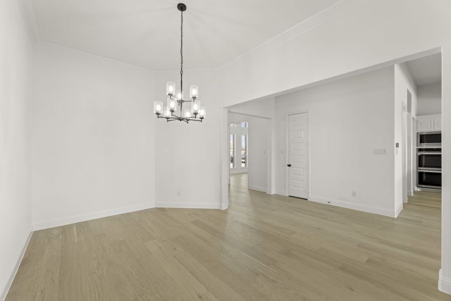 Representative unfurnished interior of a home built from the Somerset by Windsor Homes in Winding Creek, Rockwall (Image 21).