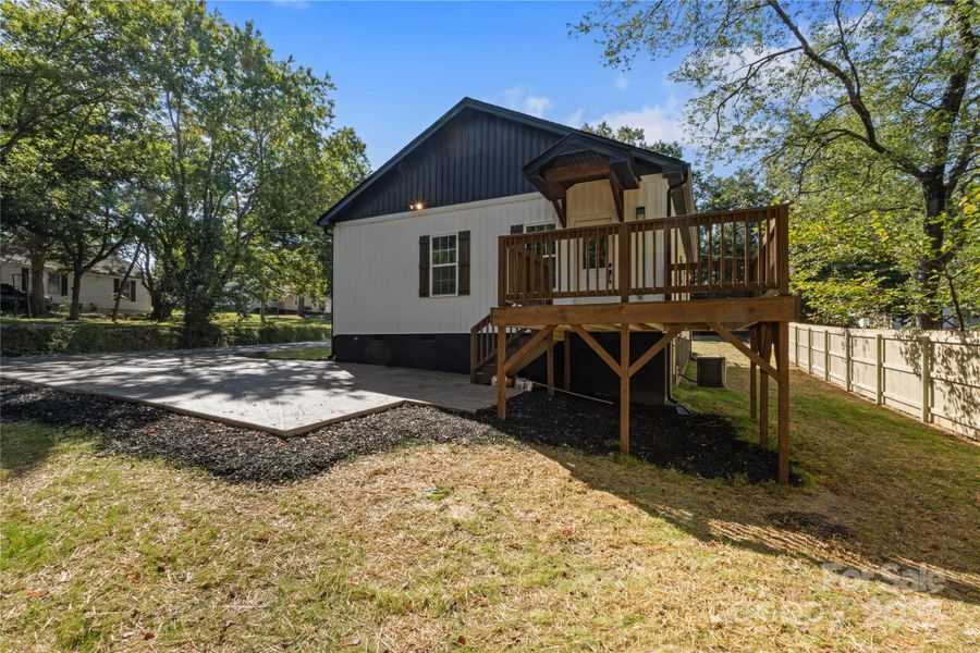Front exterior of a new home in , Kannapolis, NC, highlighting curb appeal (Image 19). Front exterior of a new home in , Kannapolis, NC, highlighting curb appeal (Image 19).