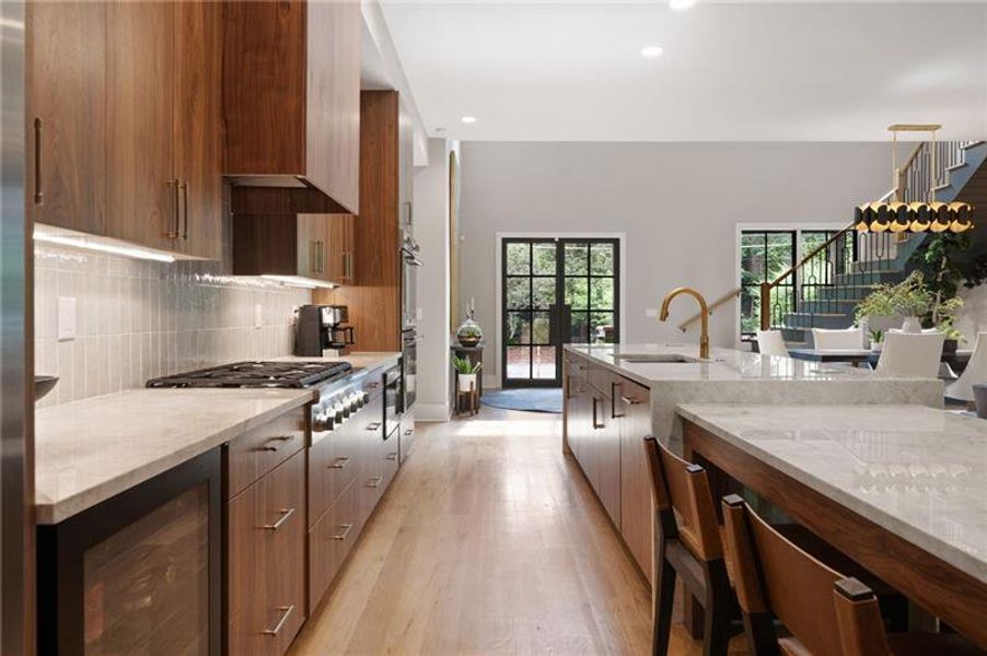 Furnished interior view inside a new home in , Atlanta (Image 39).