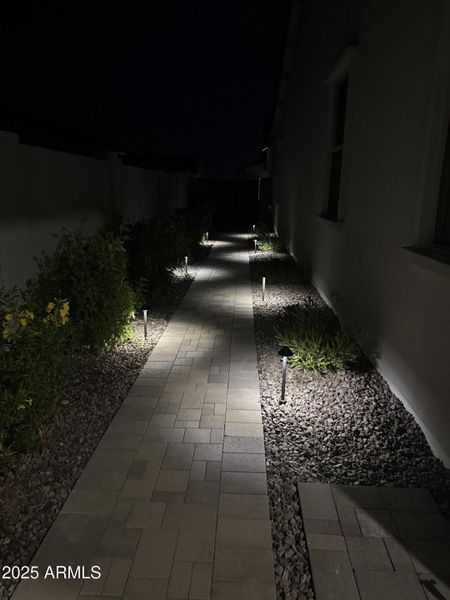 Lit Paver Pathway Lit Paver Pathway