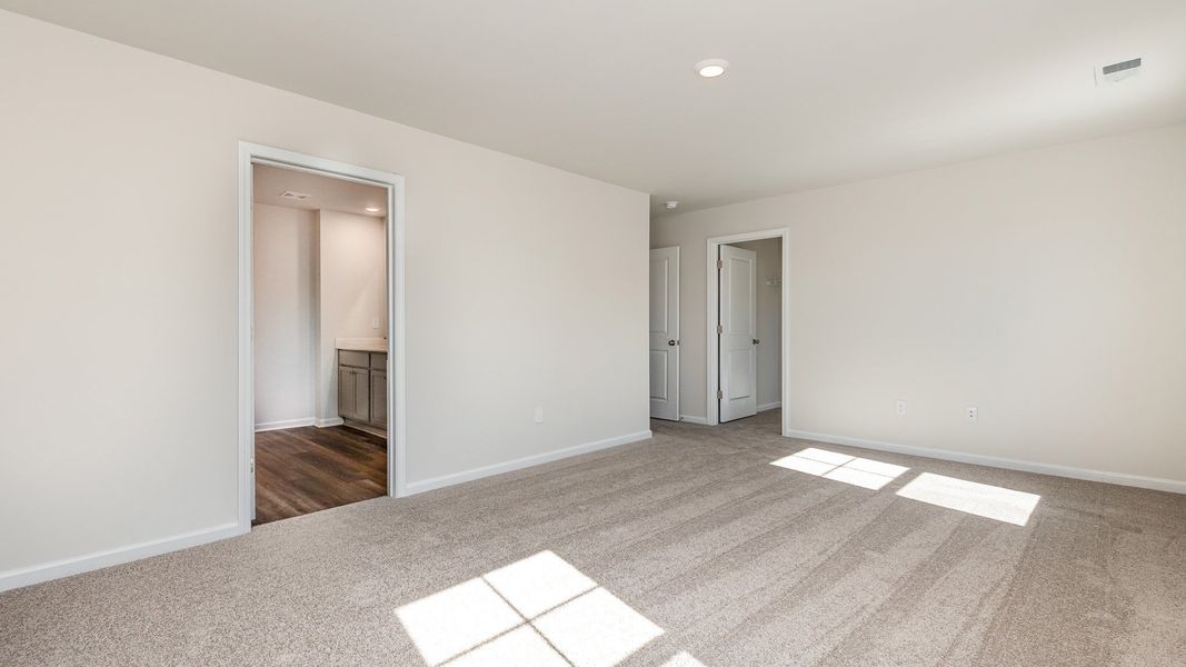 Spacious, unfurnished interior of a new home in Sandridge Park, Little River (Image 15).