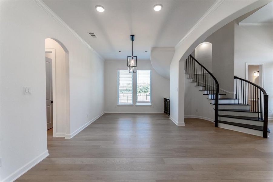 Spacious, unfurnished interior of a new home in Heath Golf & Yacht Club, Heath (Image 14). Spacious, unfurnished interior of a new home in Heath Golf & Yacht Club, Heath (Image 14).