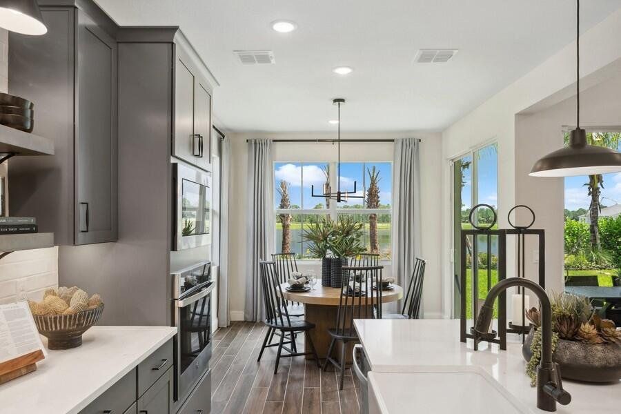 Furnished interior view inside a new home in , Port St. Lucie (Image 15).