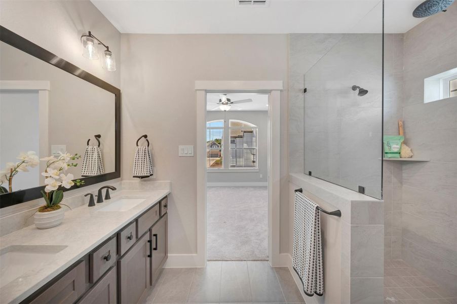 Furnished interior view inside a new home in Retreat at Oak Park, Houston (Image 19).