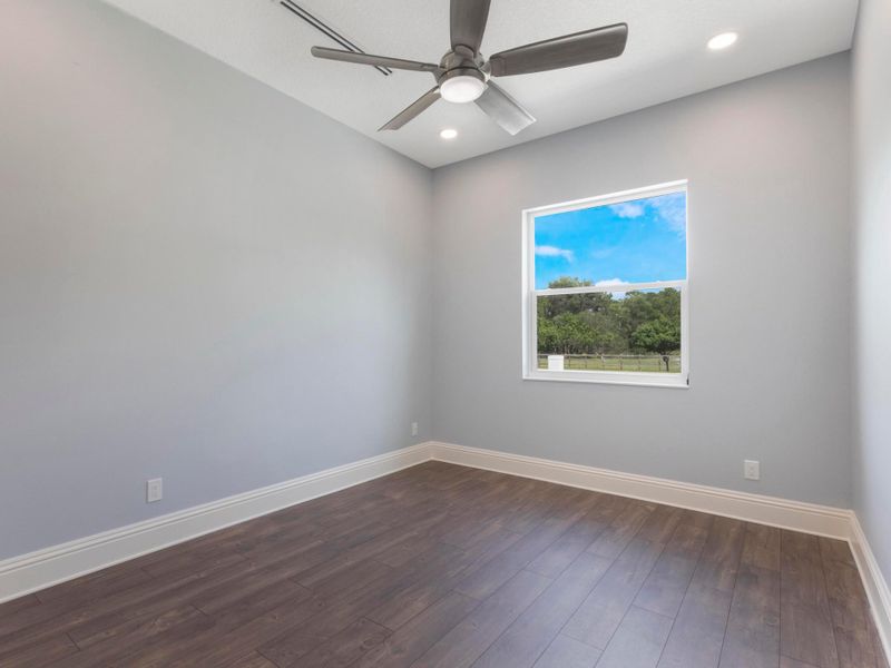 36-den_-_home_office_1