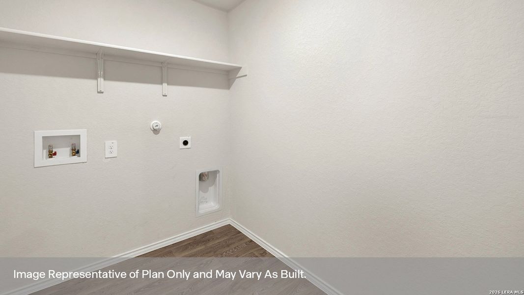 Spacious, unfurnished interior of a new home in Swenson Heights, Seguin (Image 19). Spacious, unfurnished interior of a new home in Swenson Heights, Seguin (Image 19).