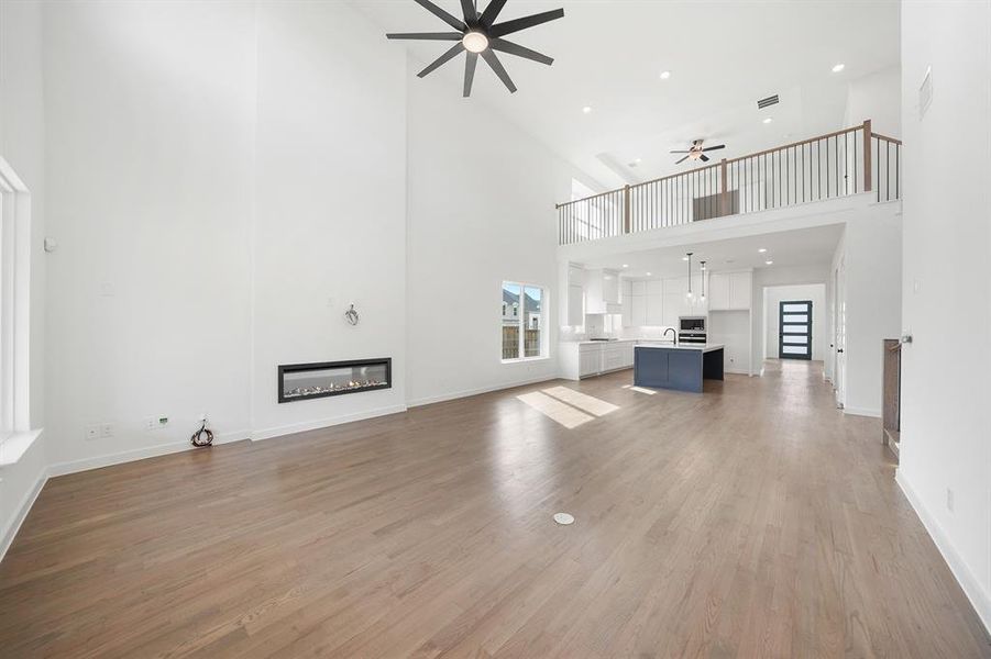 Spacious, unfurnished interior of a new home in Inspiration - Paradise Village, Lucas (Image 28).