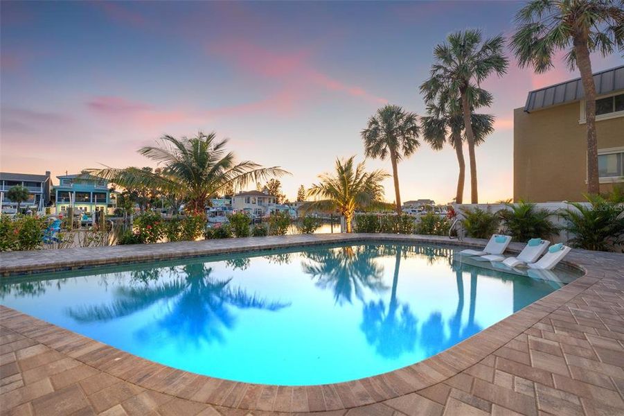 Community amenities in , Treasure Island (Image 79). Community amenities in , Treasure Island (Image 79).