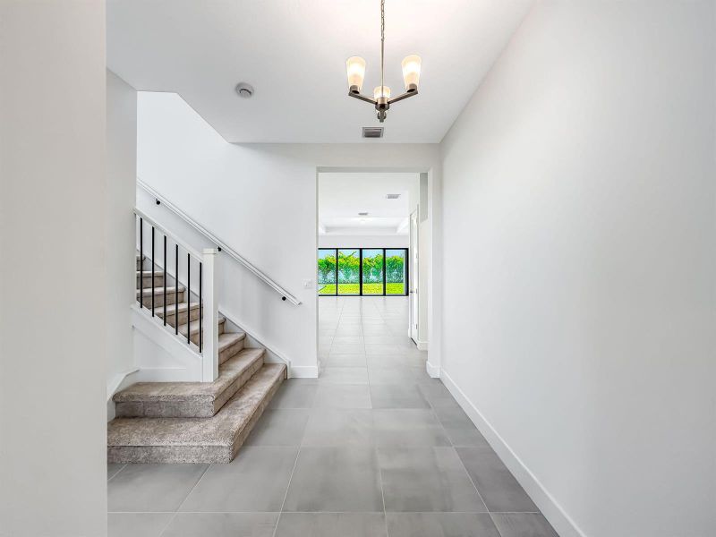 25-web-or-mls-JOY06450