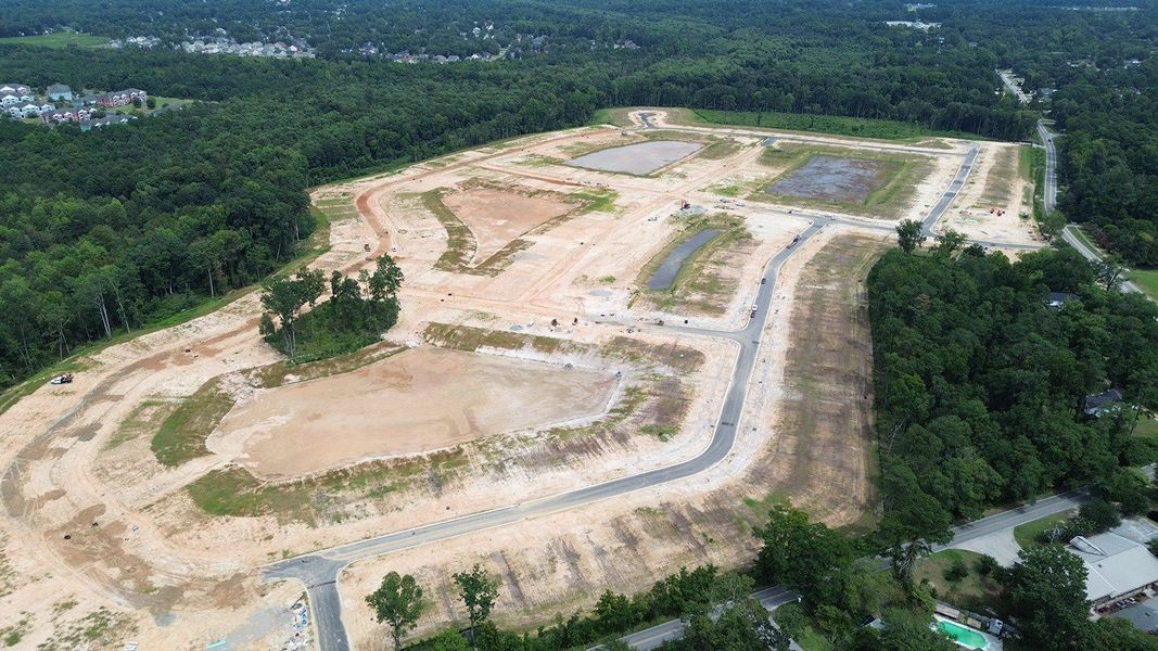 Image 14 of a home in The Bluffs at Mill Creek.