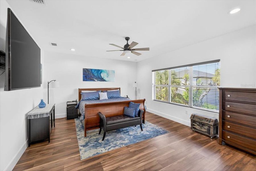 Furnished interior view inside a new home in , Tampa (Image 49).