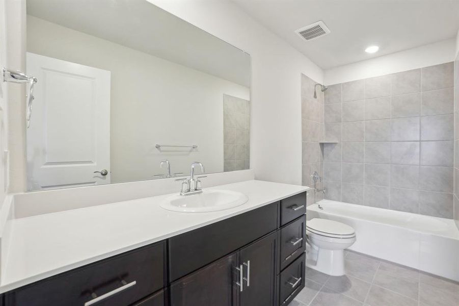 Photo is not of the actual home, but is an inspirational photo of builder’s model home and may depict options, furnishings, and/or decorator features that are not included.