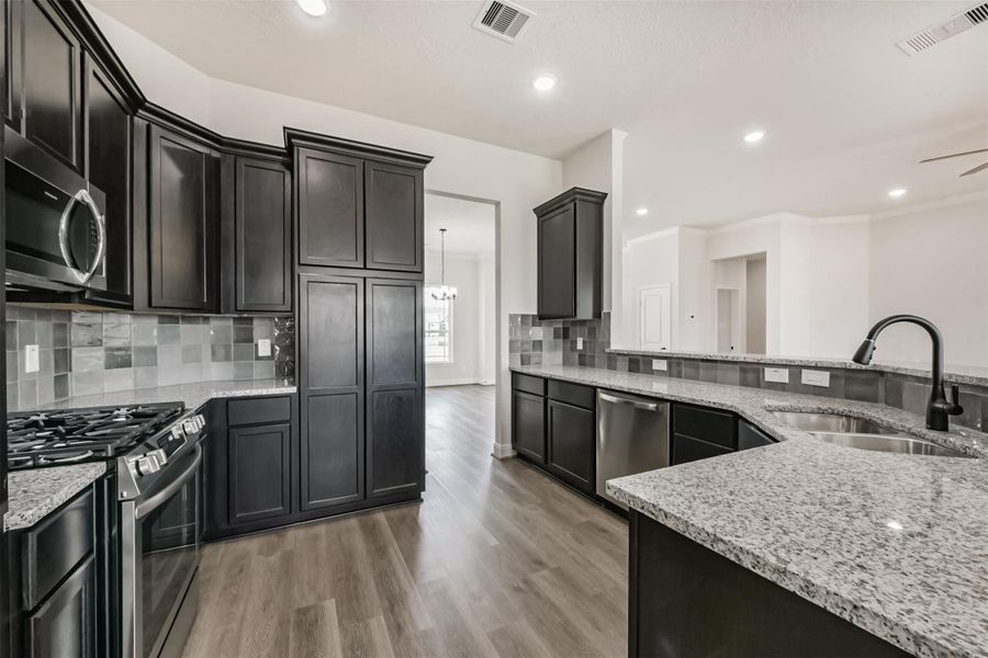Furnished interior view inside a new home in , Baytown (Image 6).