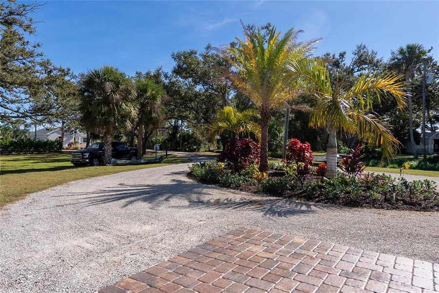 Natural landscape and outdoor views near  in Englewood (Image 68).