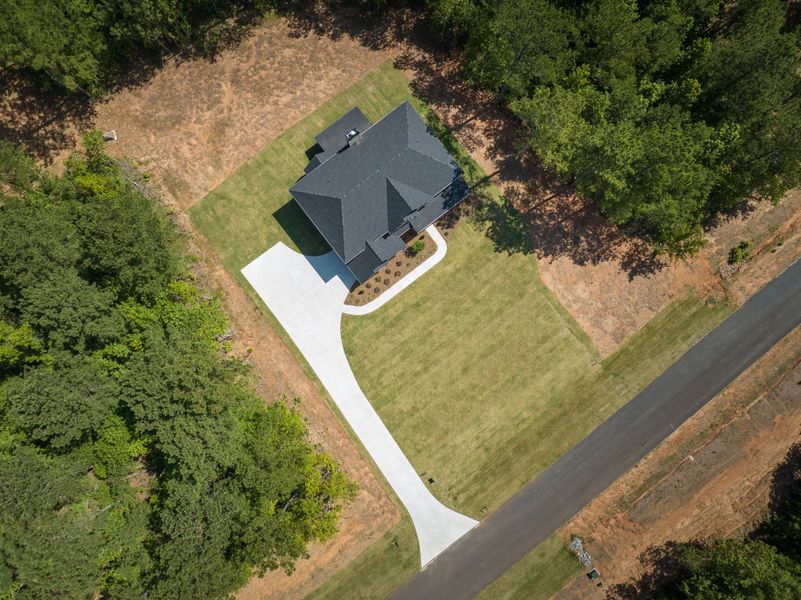 Image 73 of a home in Flint Farms.