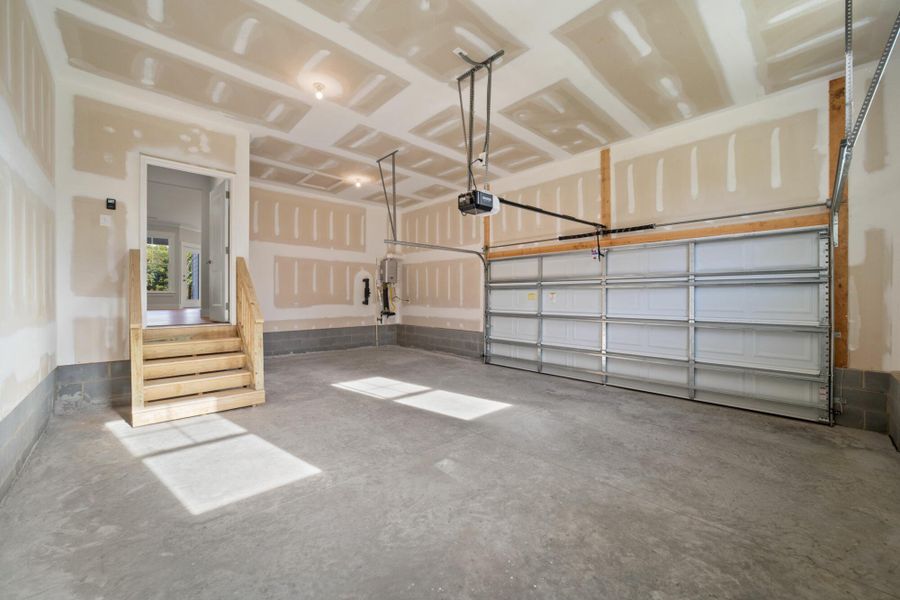 Image 42 of a home in Redland.