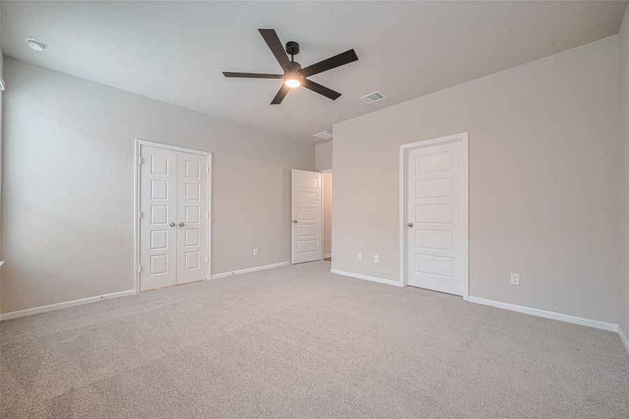 Spacious, unfurnished interior of a new home in La Segarra, Brookshire (Image 39). Spacious, unfurnished interior of a new home in La Segarra, Brookshire (Image 39).