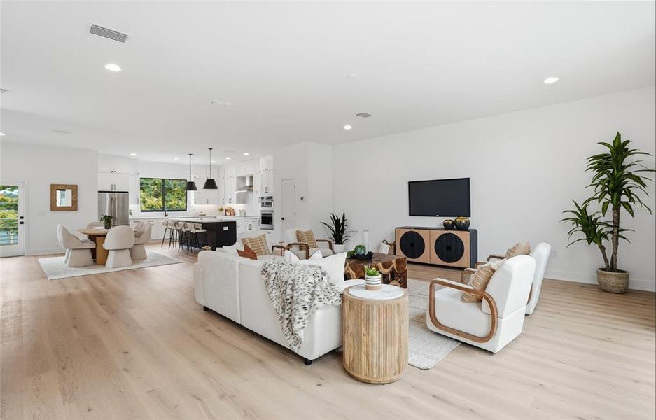 Furnished interior view inside a new home in , Tampa (Image 5).