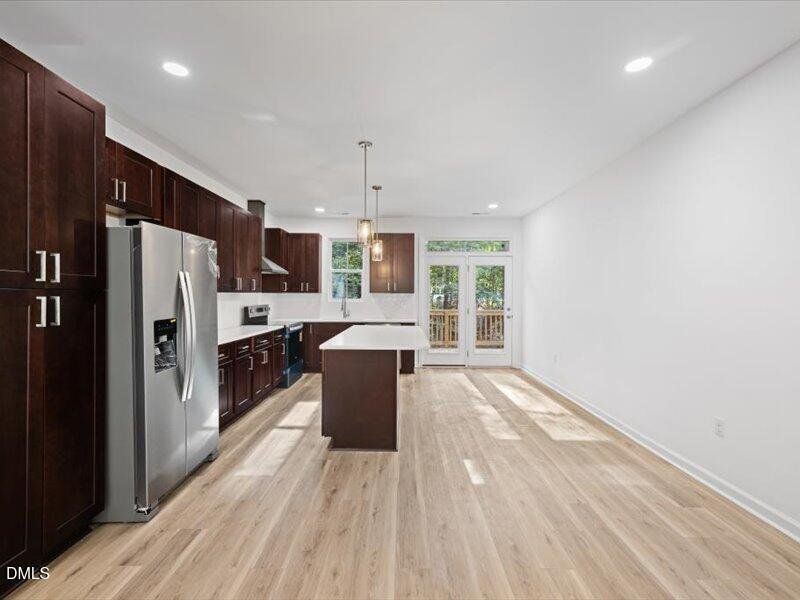 02-ISAB8005 02-ISAB8005