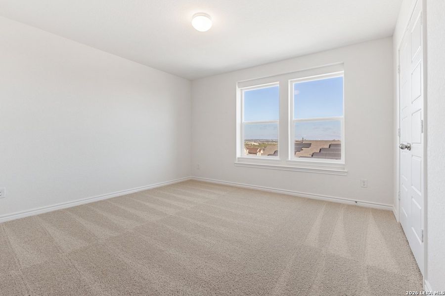 Spacious, unfurnished interior of a new home in Knox Ridge, Converse (Image 27).